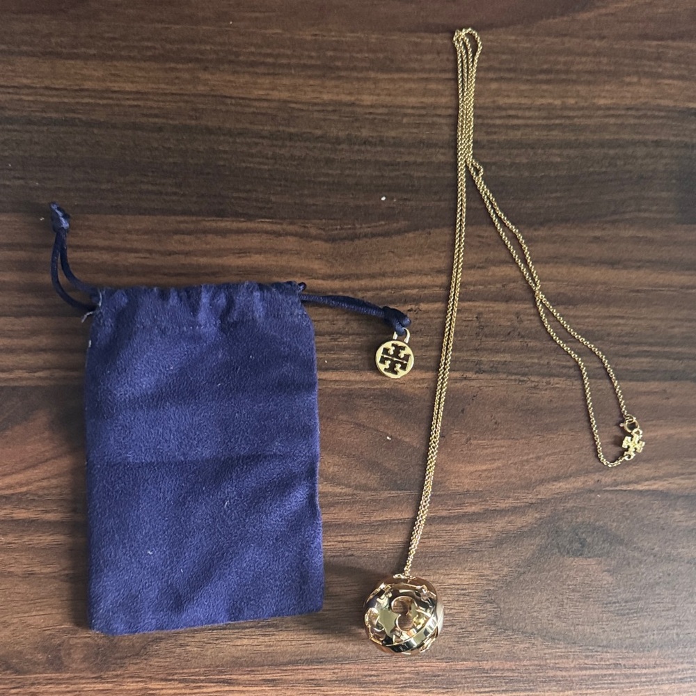 Tory Burch Gold Logo Pendant Necklace with Navy Pouch / NWOT